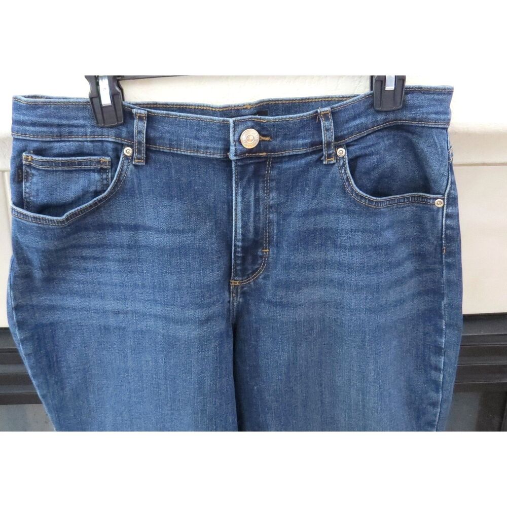 Lee Petites Relaxed Straight Leg Mid Rise Jeans 14P EUC - Picture 6 of 12